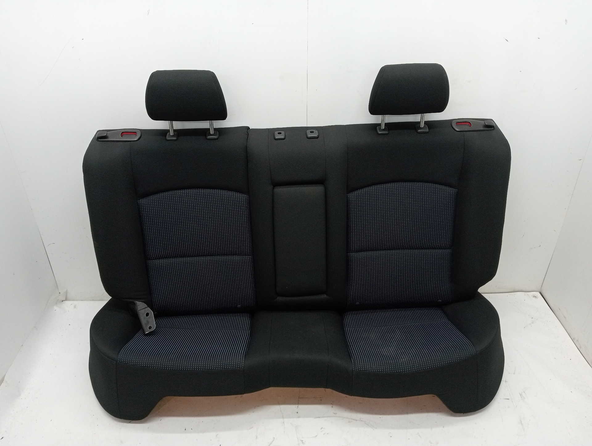 Rear seat lock MAZDA 3 (BK)