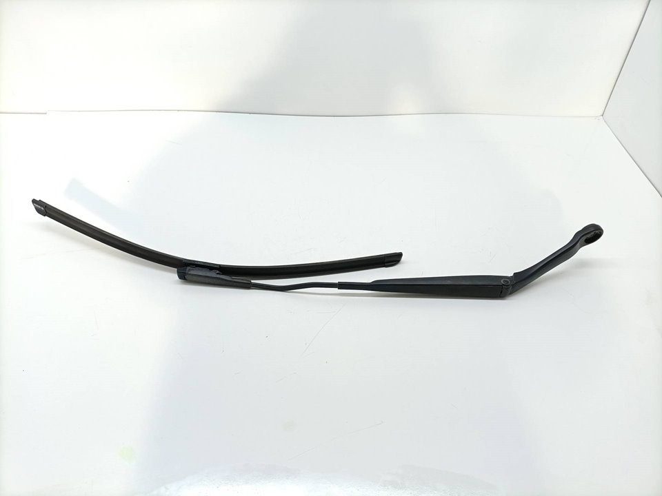 Front Right Wiper Arm NISSAN QASHQAI (J10)