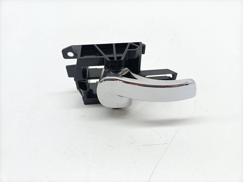 Puxador interno dianteiro direito NISSAN QASHQAI (J10)