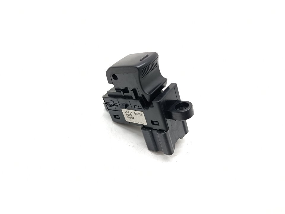 Front Right Window Switch NISSAN QASHQAI (J10)