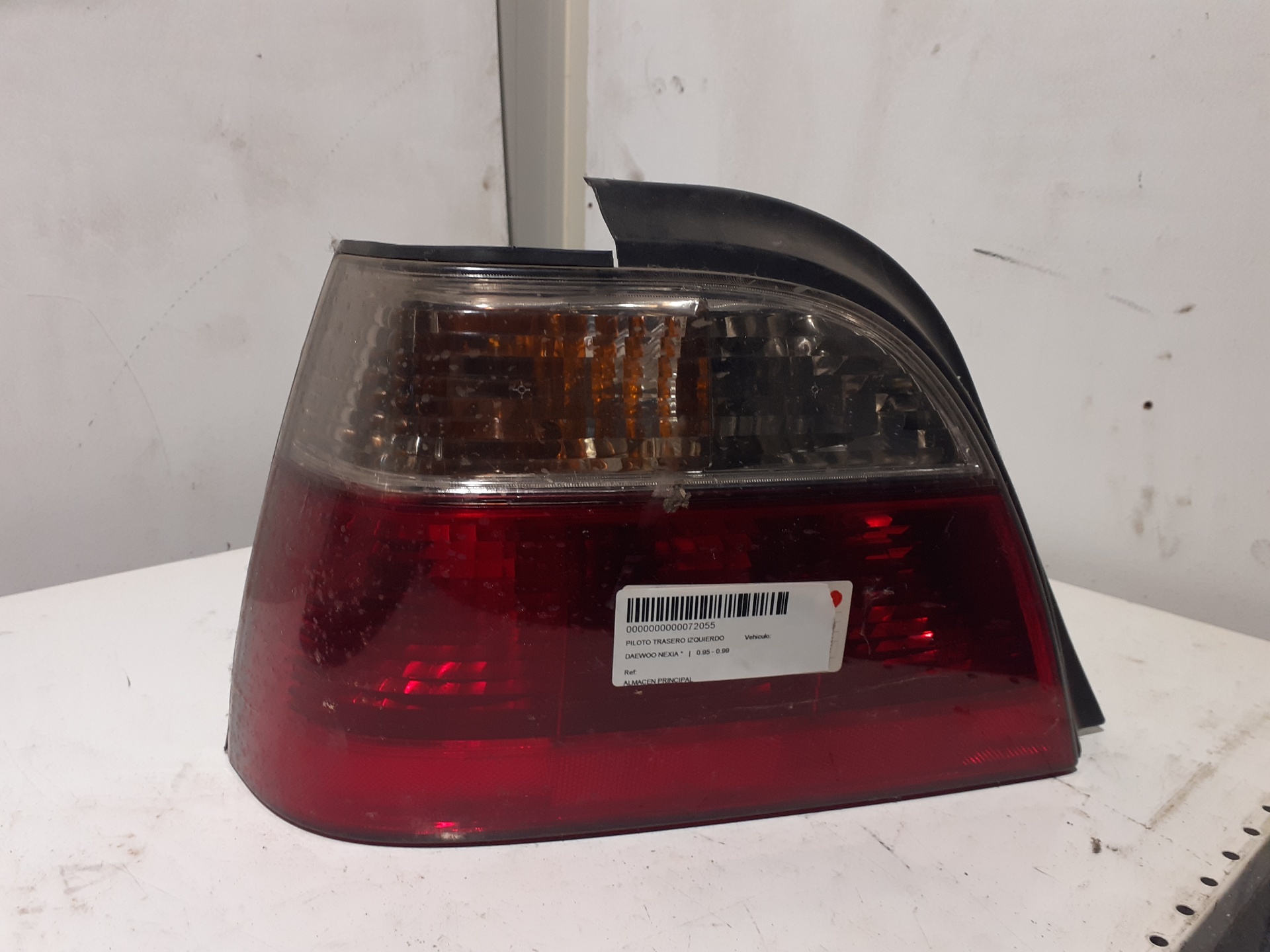Fanale posteriore sinistro DAEWOO NEXIA