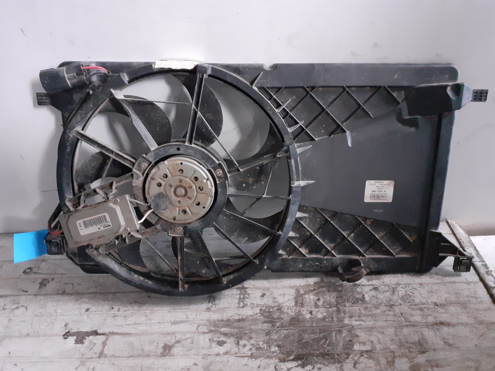 Ventilateur de refroidissement FORD FOCUS BERLINA (CAK)