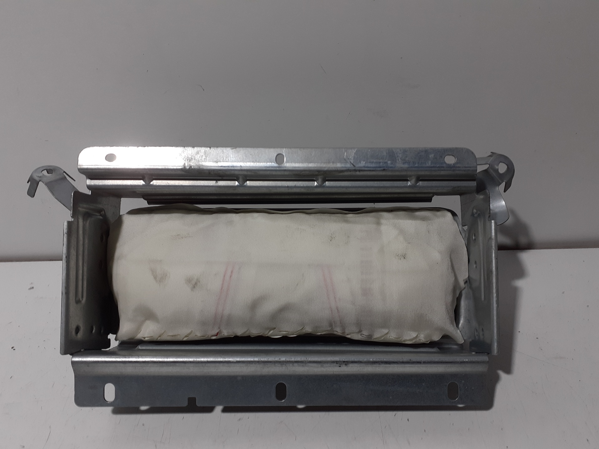 Airbag avant droit FORD FOCUS BERLINA (CAK)