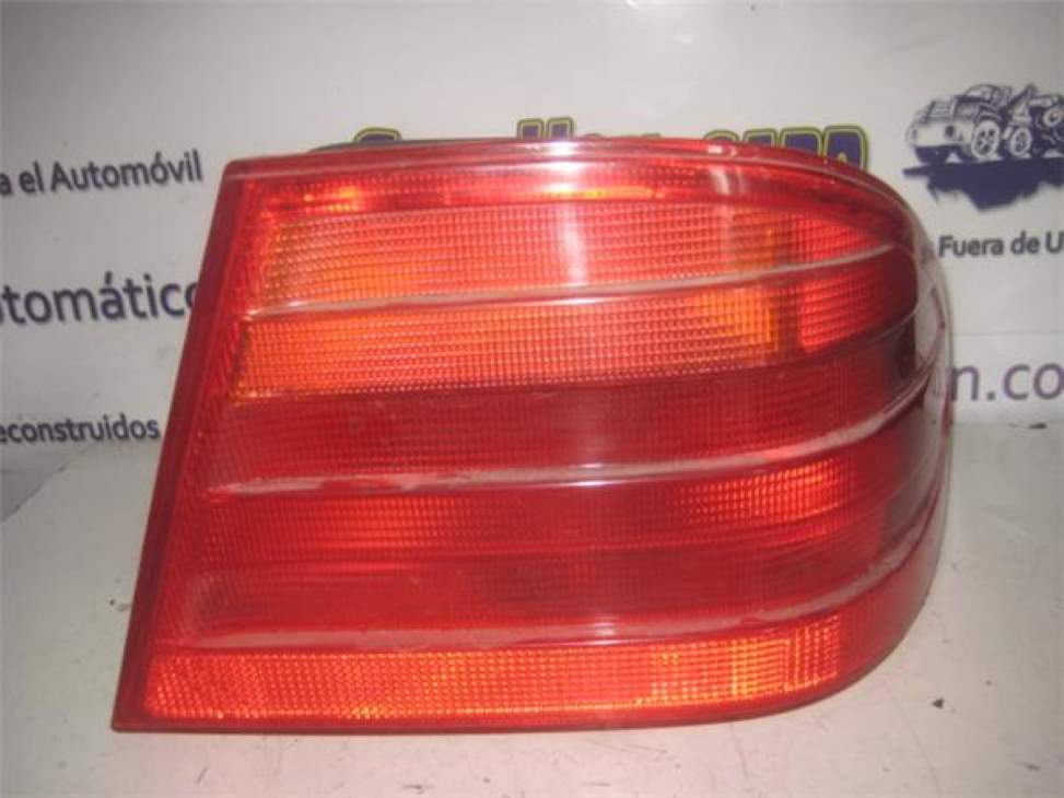 Heckleuchte rechts MERCEDES-BENZ CLASE E (W124) BERLINA