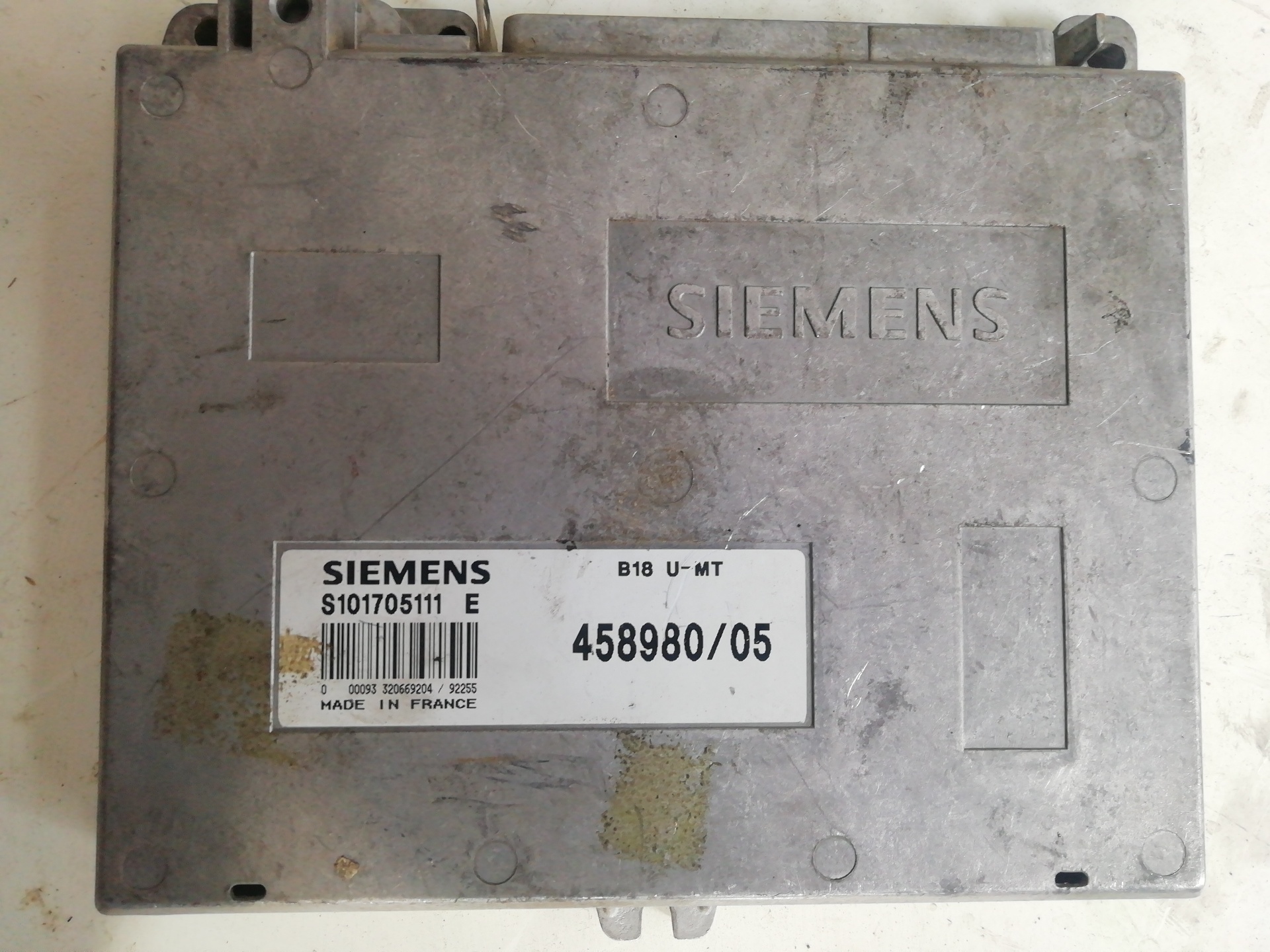 Central do motor UCE VOLVO SERIE 460