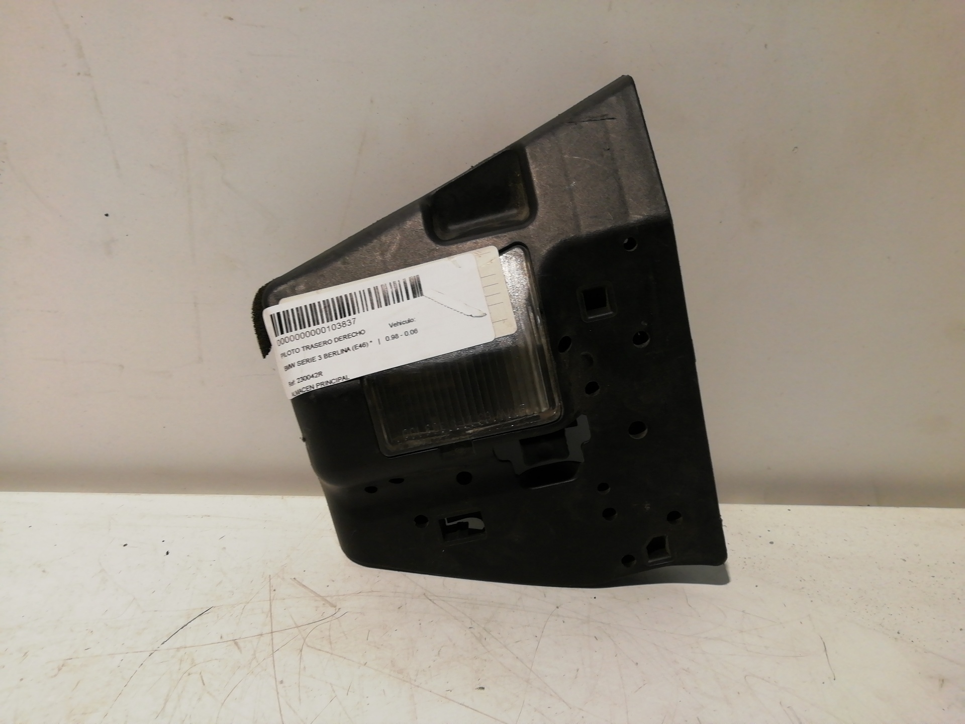 PORTALAMPARAS BMW SERIE 3 BERLINA (E30)