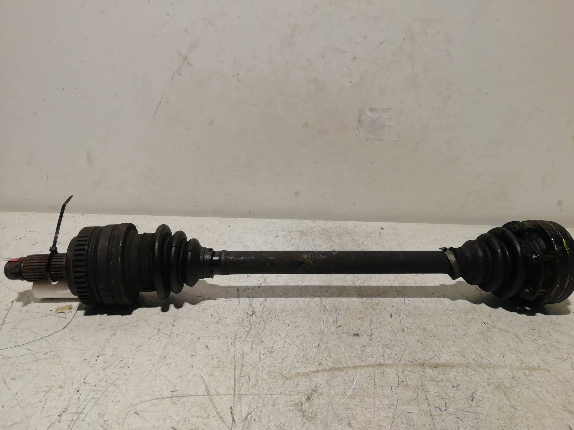 Rear left driveshaft BMW SERIE 3 BERLINA (E30)