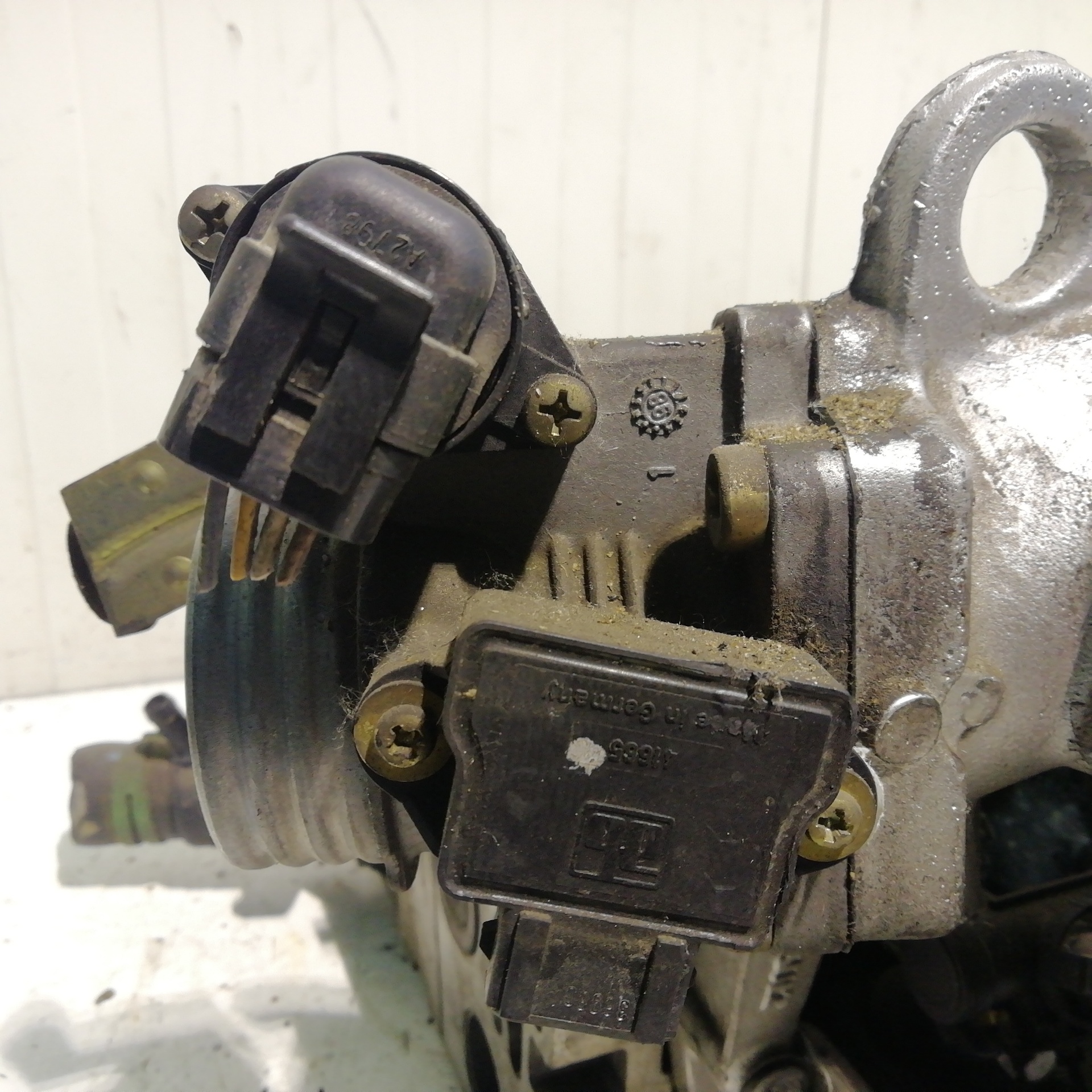 Throttle body RENAULT MEGANE I SCENIC (JA0)