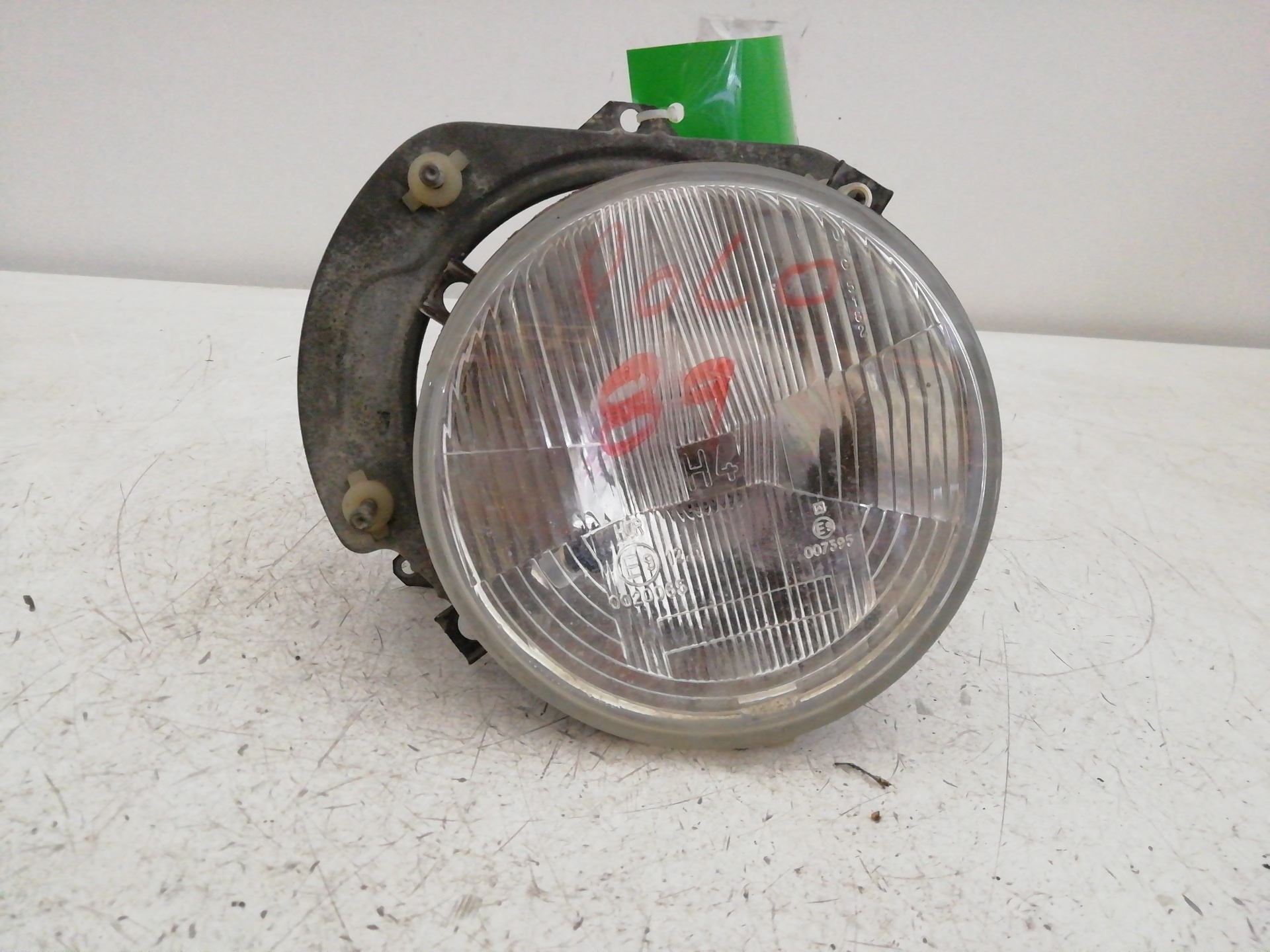 Scheinwerfer rechts VOLKSWAGEN POLO CLASSIC (6V2)
