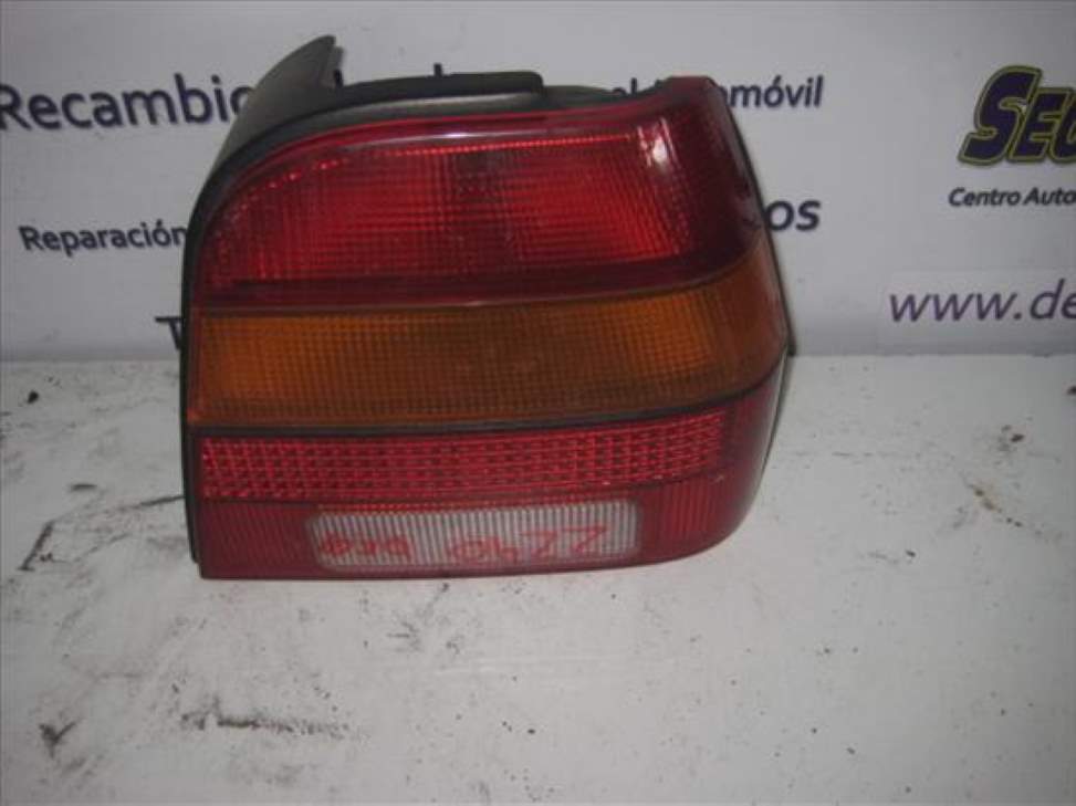 Heckleuchte rechts VOLKSWAGEN POLO CLASSIC (6V2)