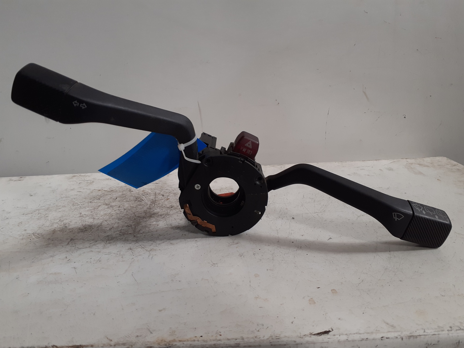 Commande multifonction VOLKSWAGEN POLO CLASSIC (6V2)