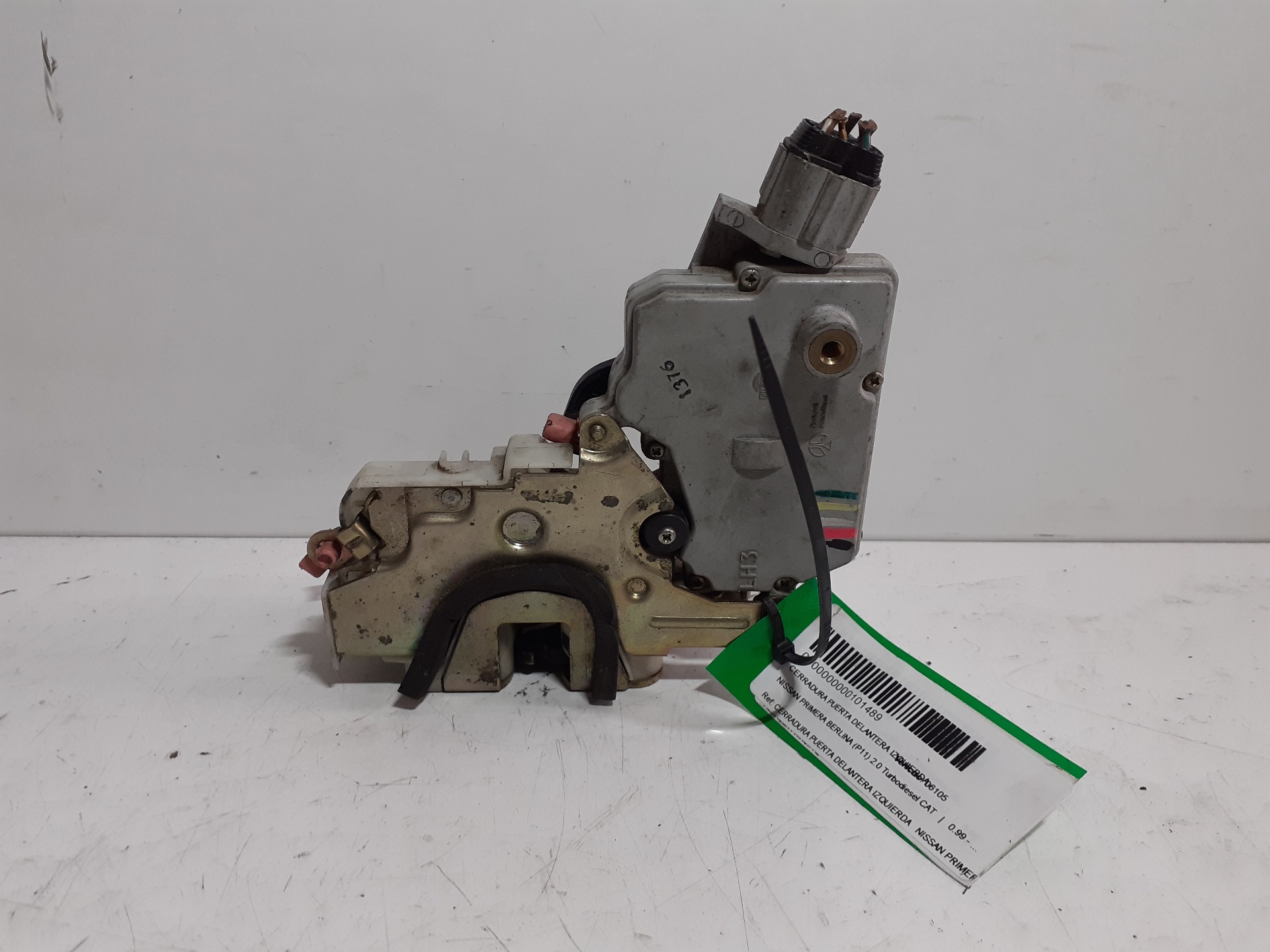 Front left door lock NISSAN PRIMERA BERLINA (P11)