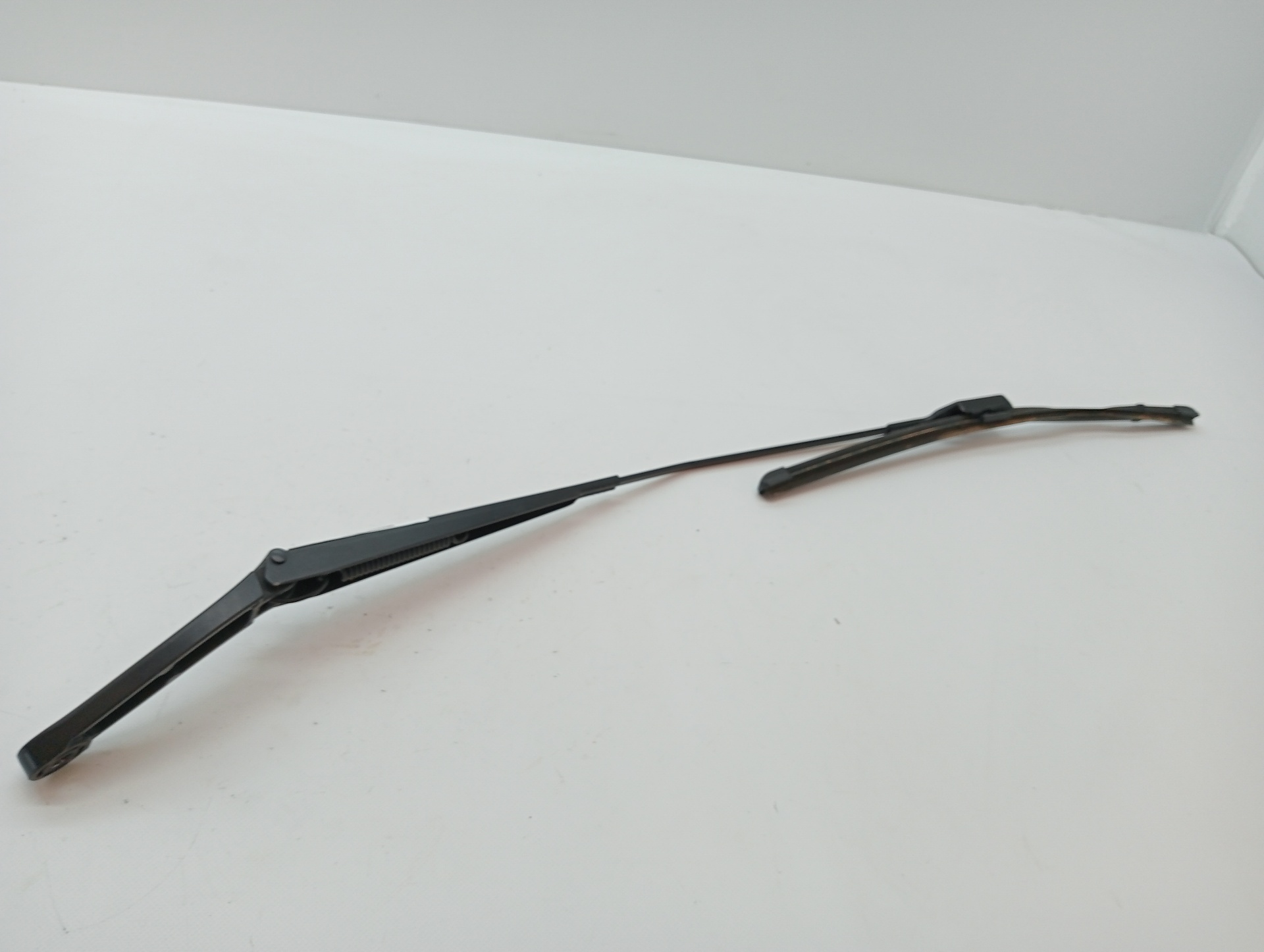 Front Right Wiper Arm VOLKSWAGEN POLO