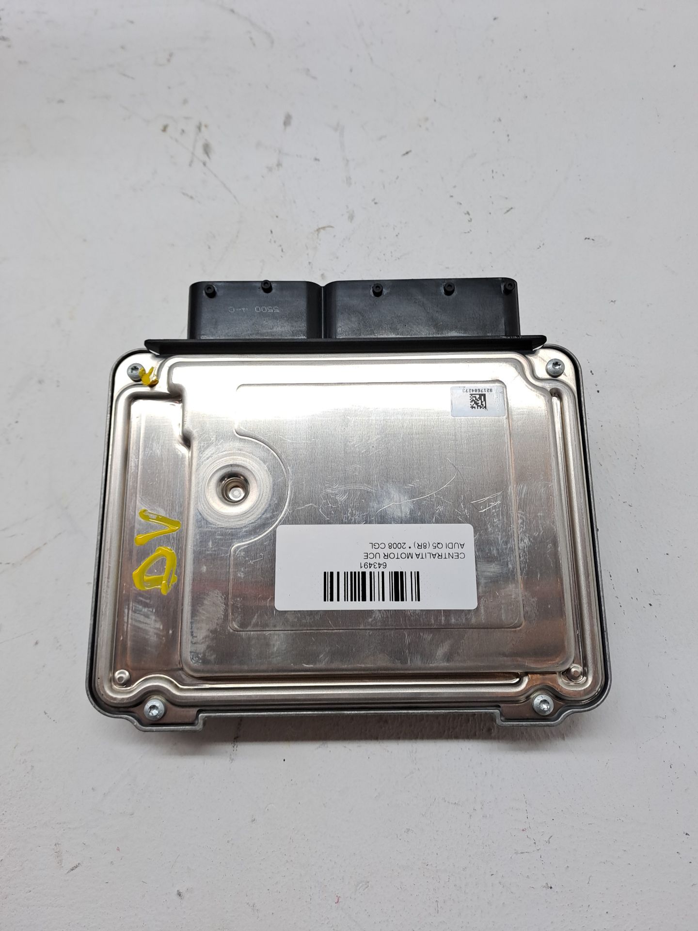 Calculateur moteur AUDI Q5 (8R)