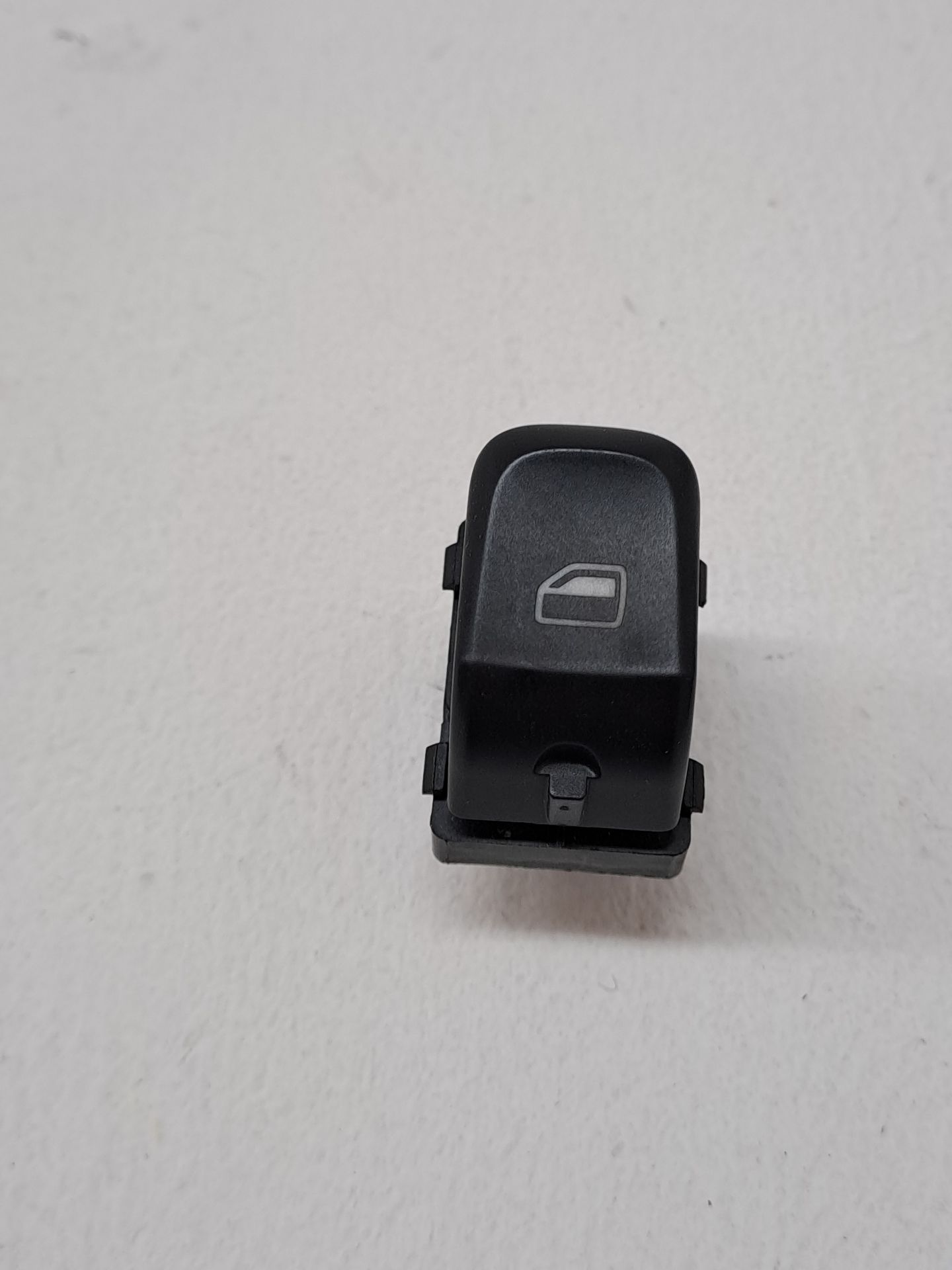 Comando vidro elétrico traseiro esquerdo AUDI Q5 (8R)