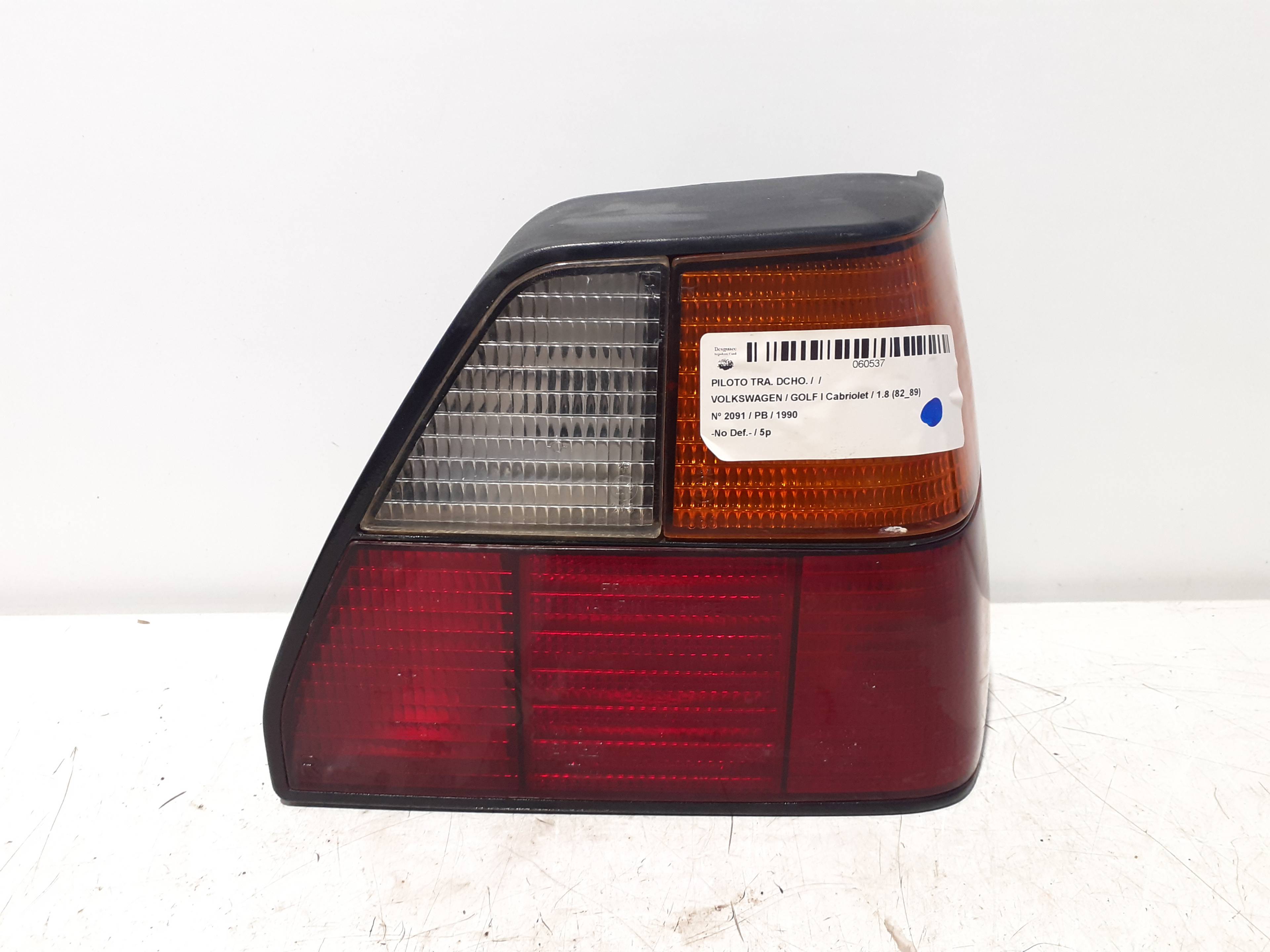 Feu arrière droit VOLKSWAGEN GOLF III BERLINA (1H1)