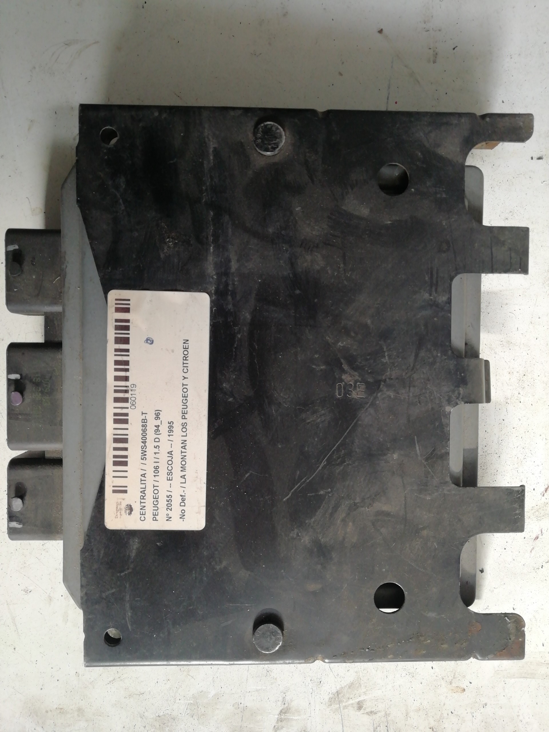 Engine control unit ECU PEUGEOT 106 (S1)