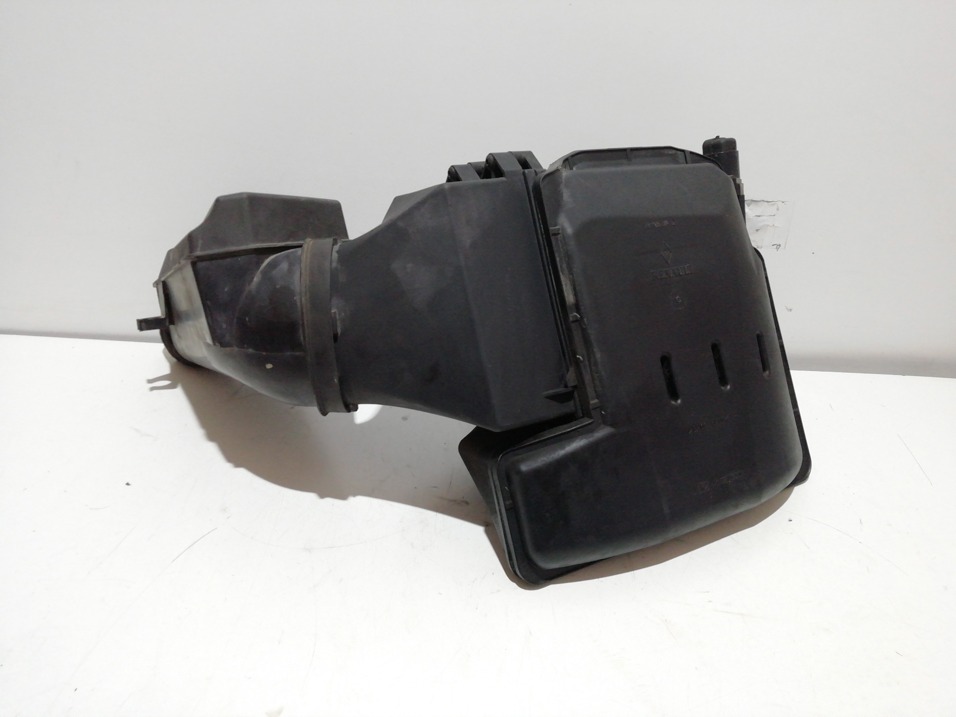 Caixa do filtro de ar RENAULT LAGUNA (B56)