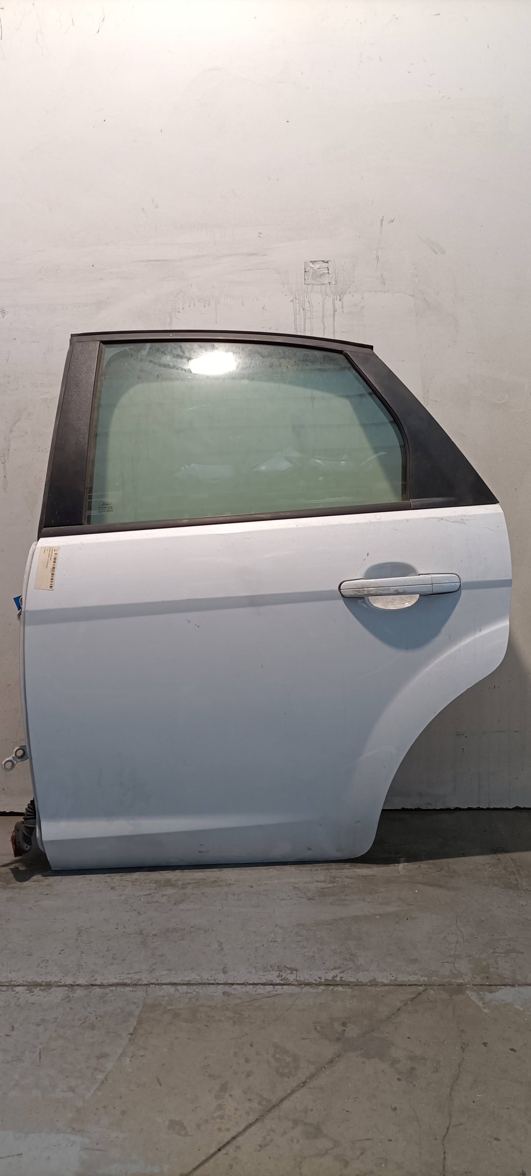 Porte arrière gauche FORD FOCUS LIM. (CB4)