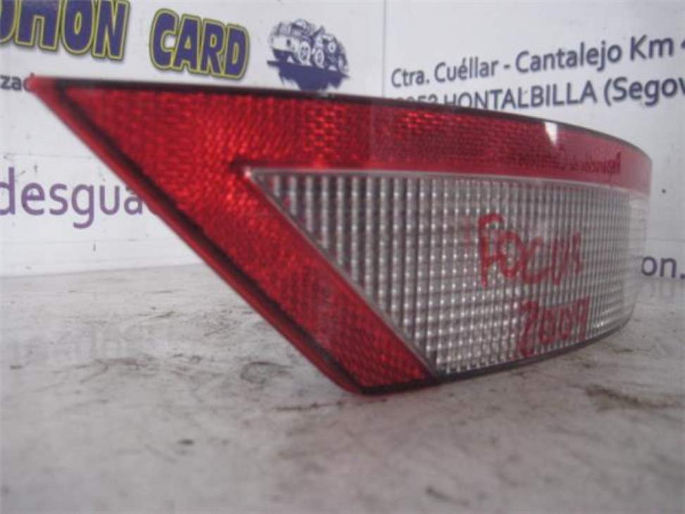 Rear Right Bumper Light FORD FOCUS LIM. (CB4)
