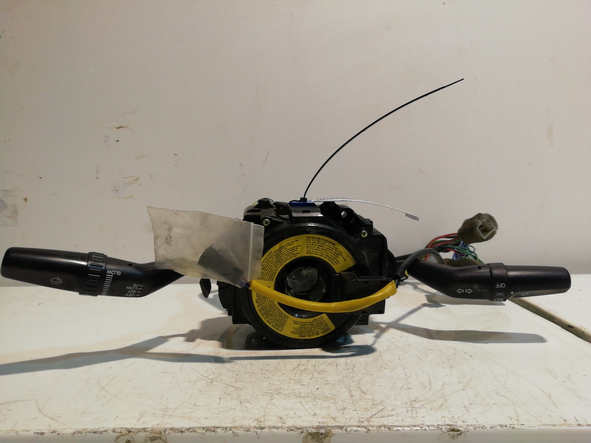 Commande multifonction MITSUBISHI CARISMA BERLINA 4 (DA0)