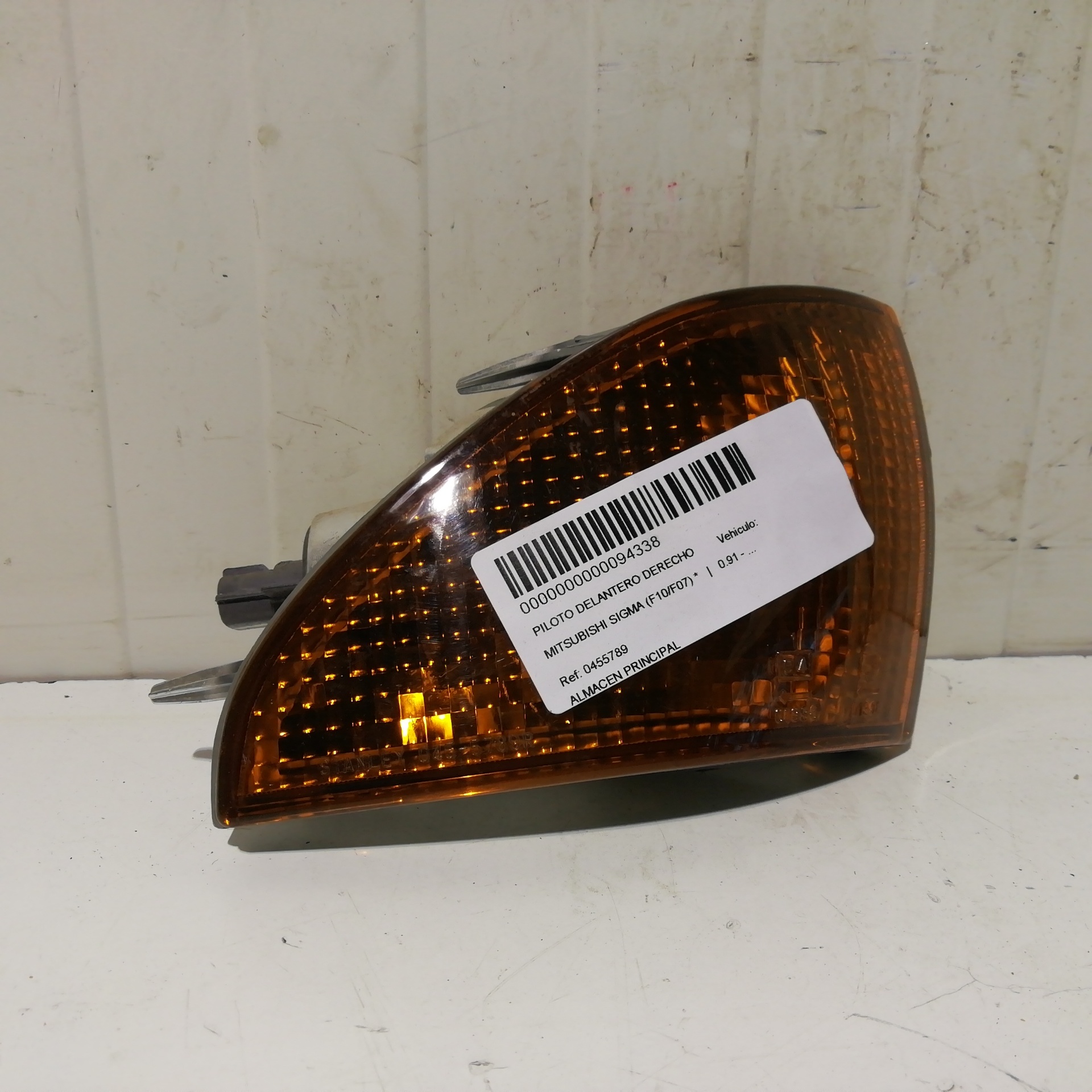 Others MITSUBISHI CARISMA BERLINA 4 (DA0)