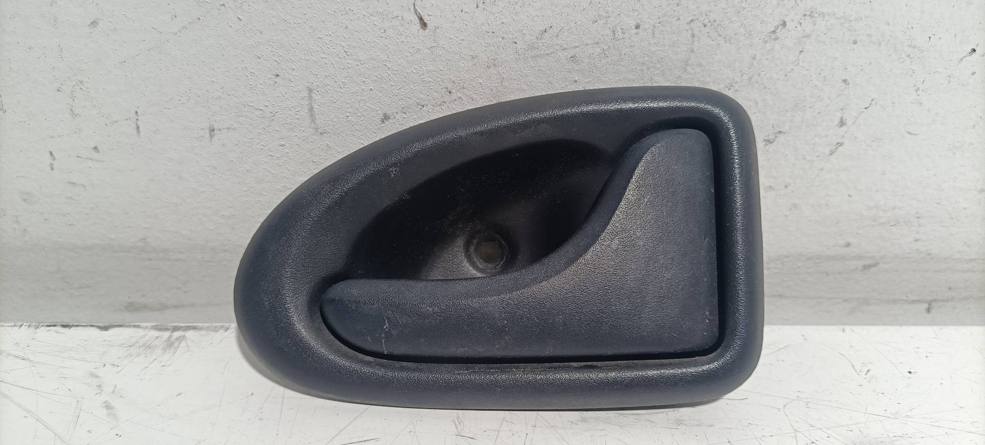 Poignée intérieure avant droite CITROEN AX