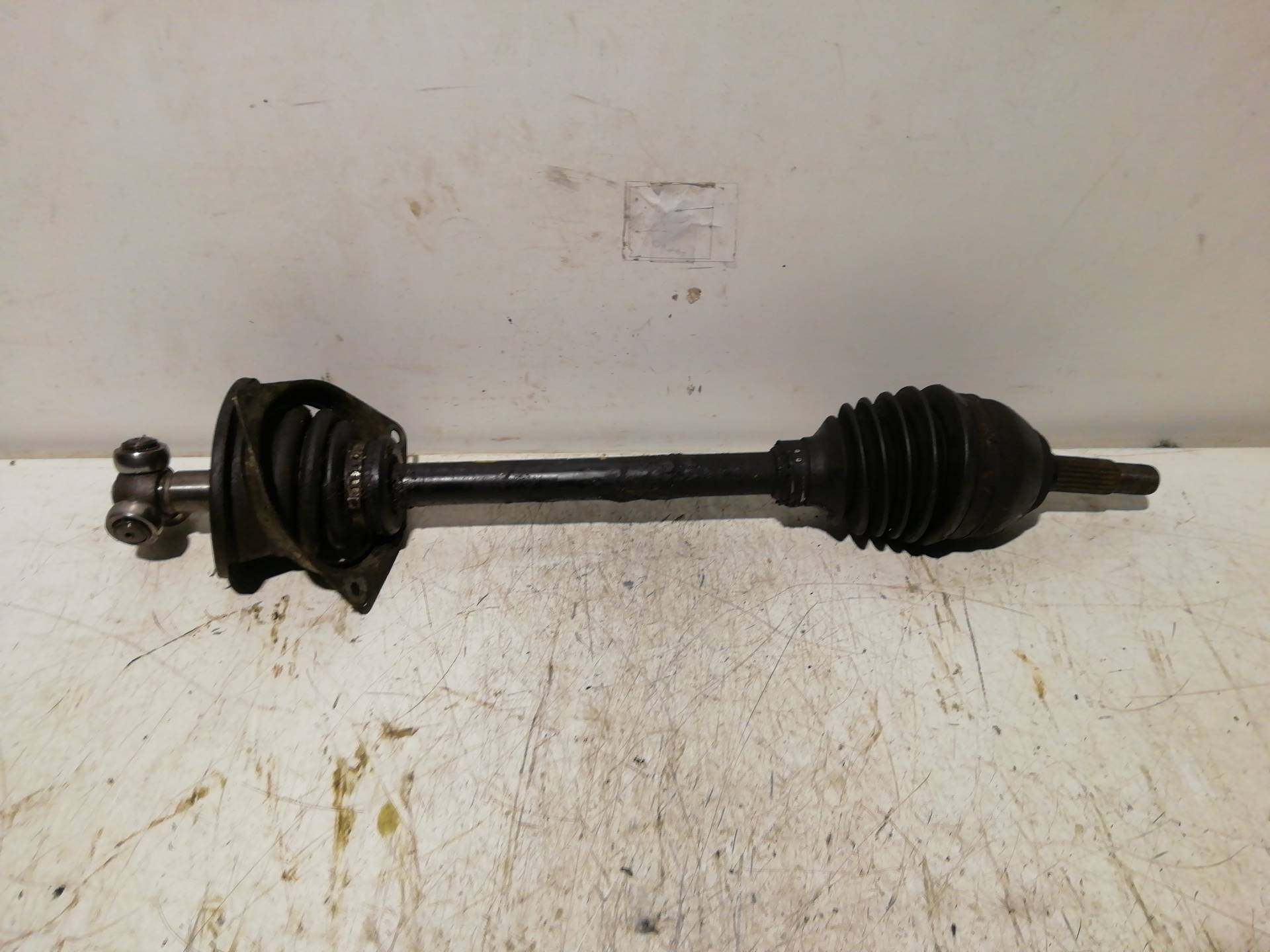 Semiasse anteriore sinistro RENAULT 19 (B/C/L53)