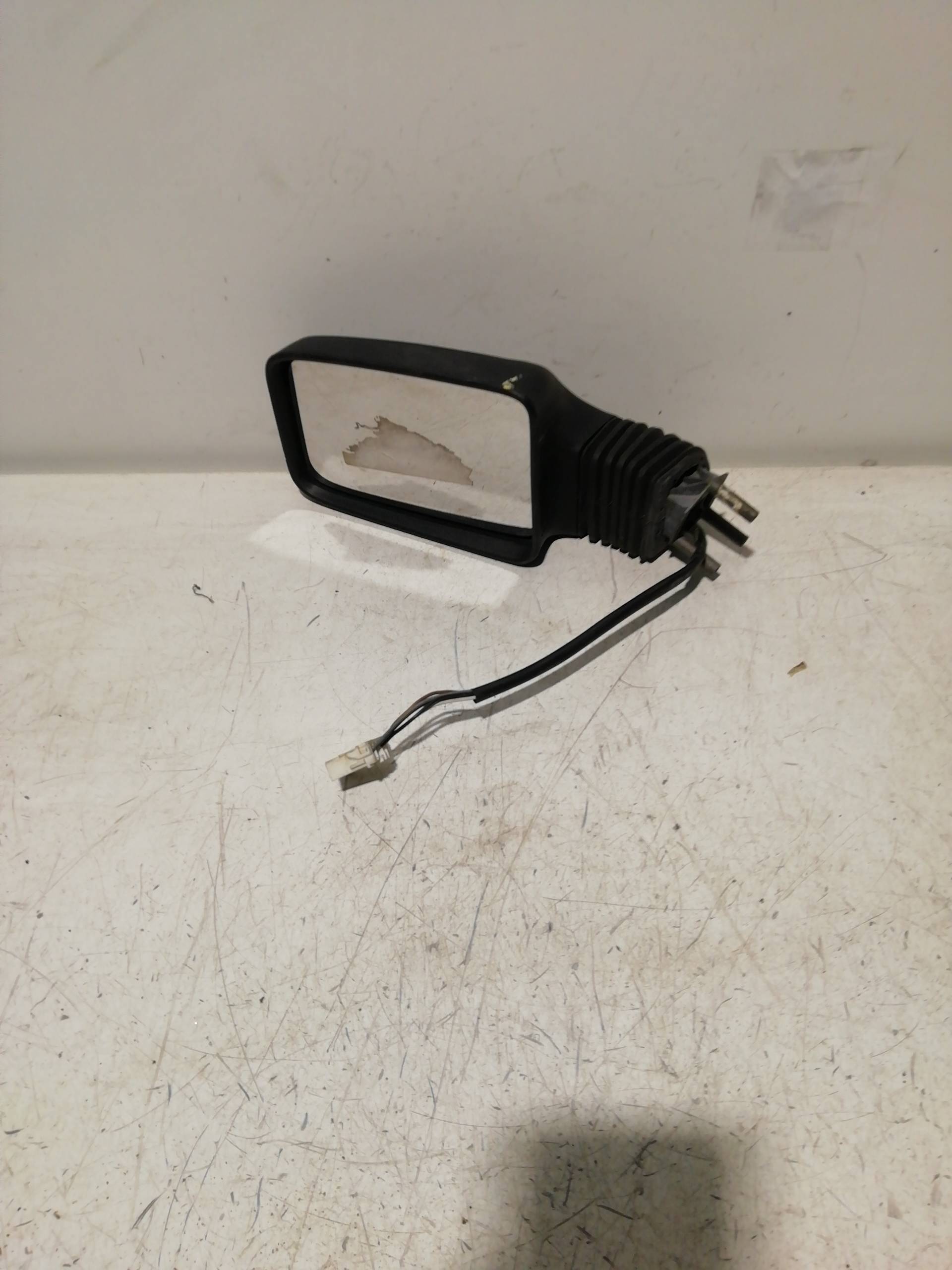 Retrovisor esquerdo PEUGEOT 405 BERLINA