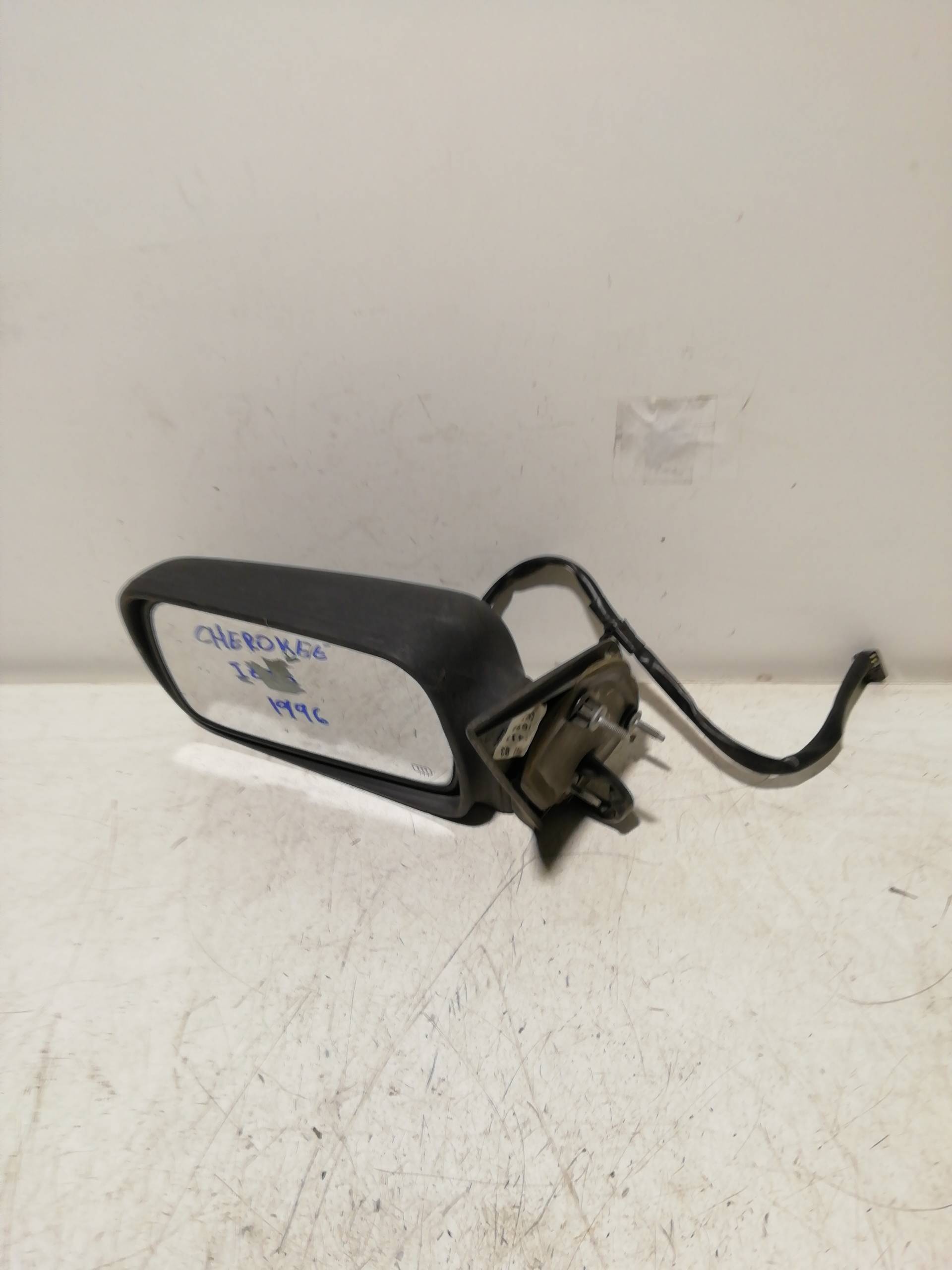 Specchietto retrovisore sinistro JEEP CHEROKEE (J)