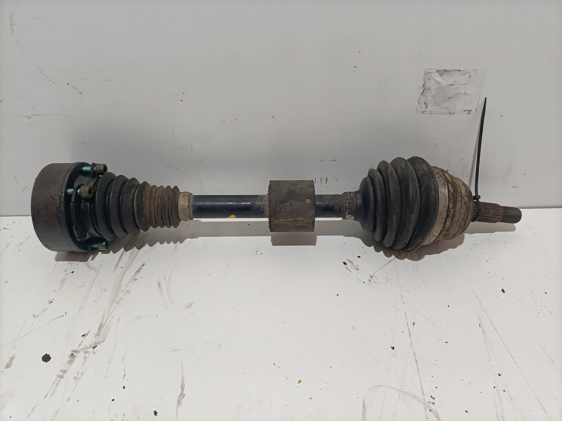Front left driveshaft SEAT IBIZA (6K)