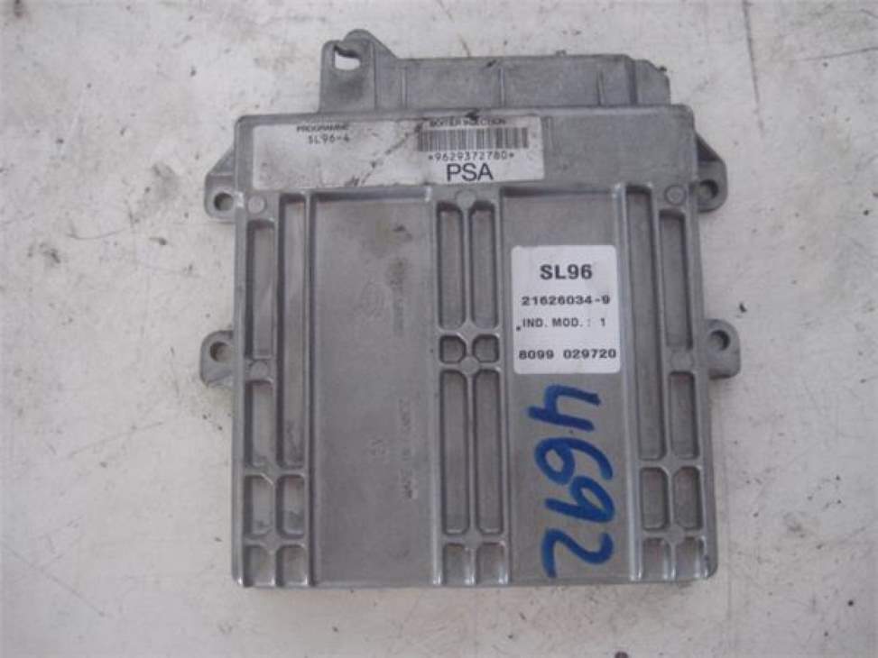 Engine control unit ECU PEUGEOT 306 BERLINA 3/4/5 PUERTAS (S2)