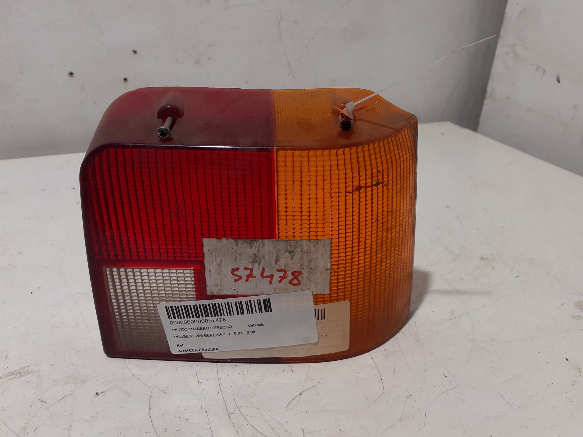 Fanale posteriore destro PEUGEOT 205 BERLINA