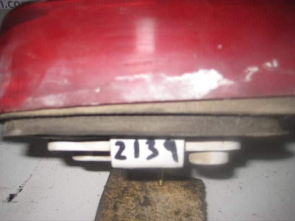 Fanale posteriore destro PEUGEOT 205 BERLINA