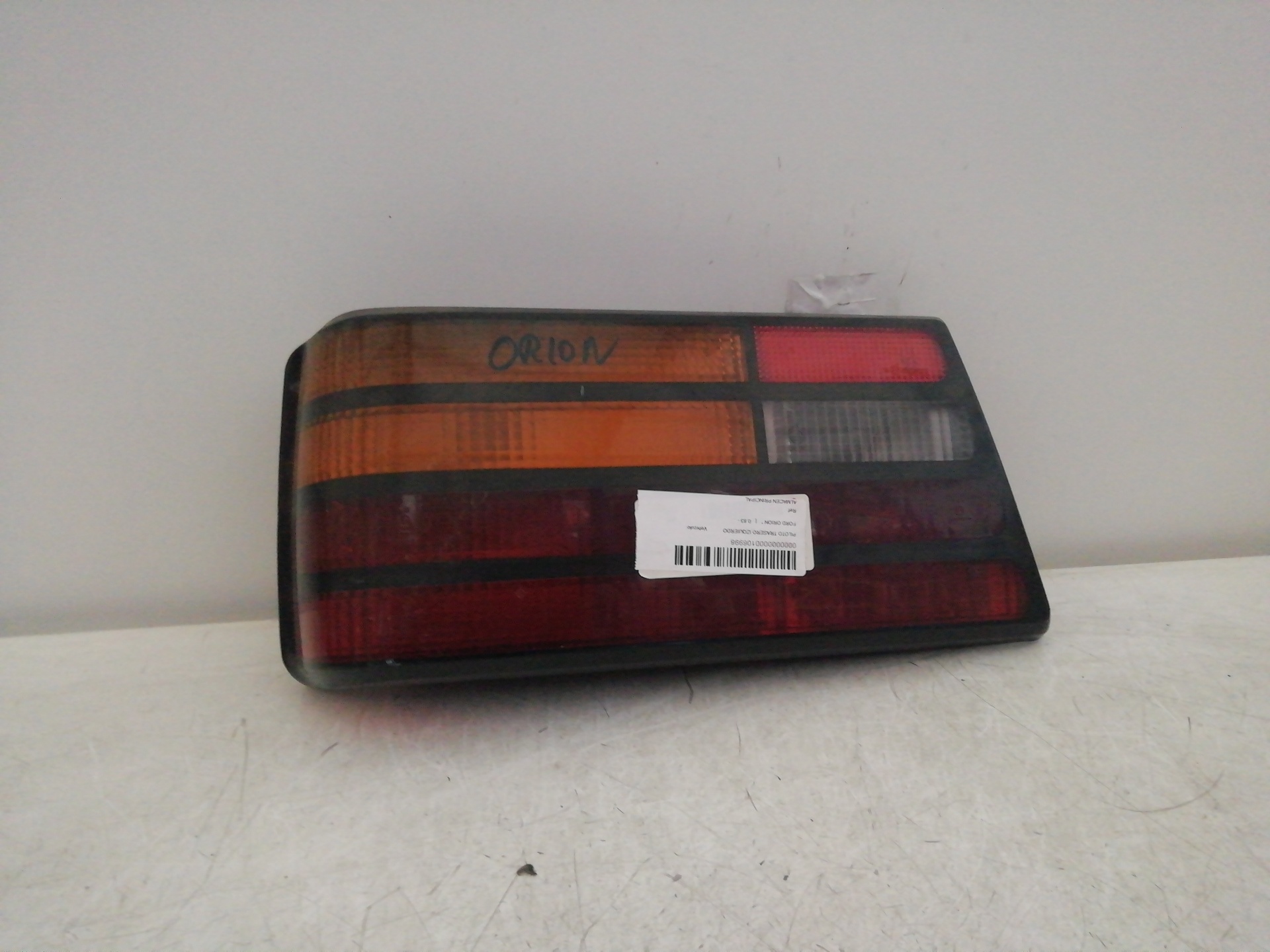 Heckleuchte links FORD ORION