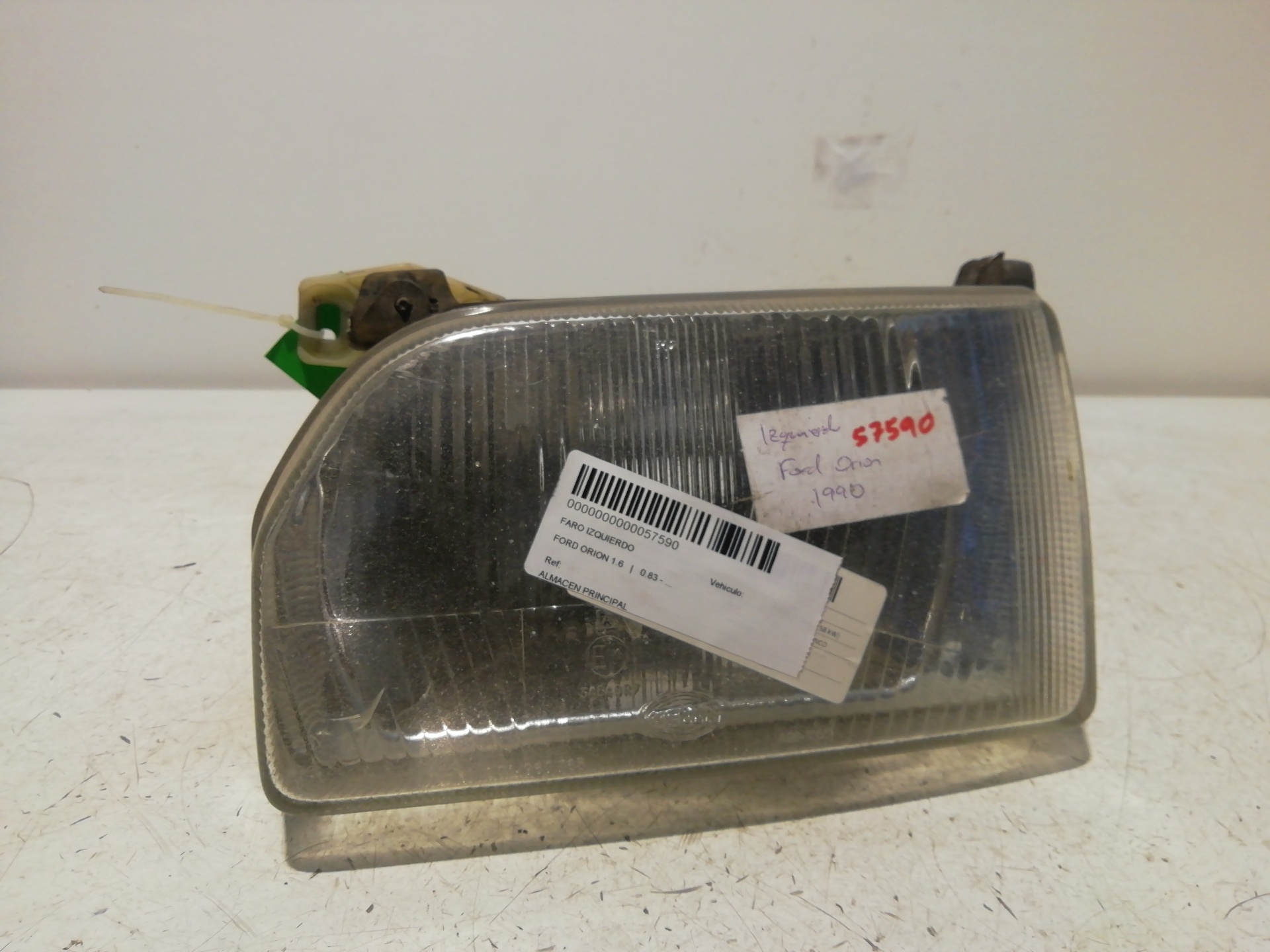 Farol esquerdo FORD ORION
