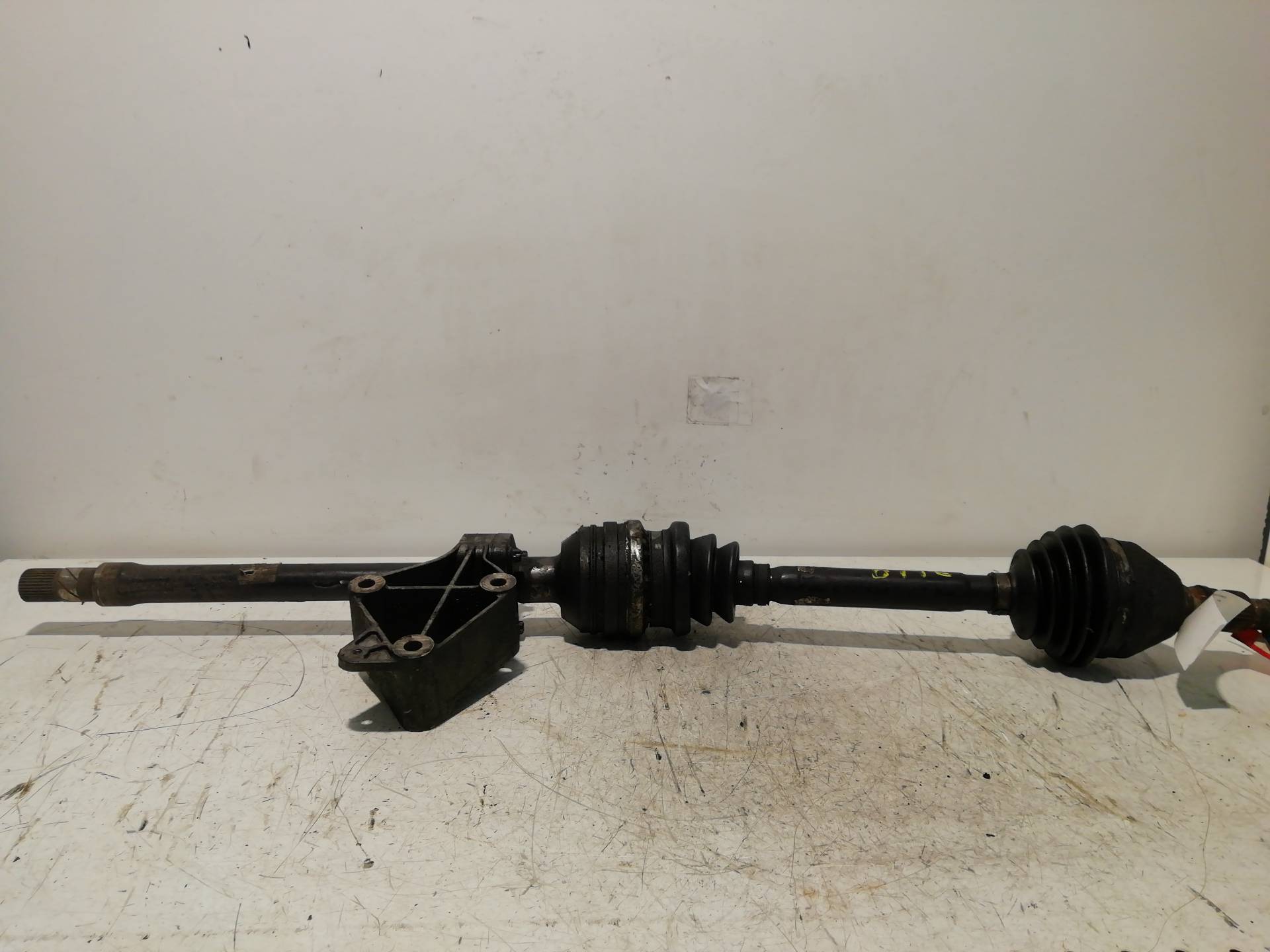 Transmission avant droite OPEL VECTRA B CARAVAN