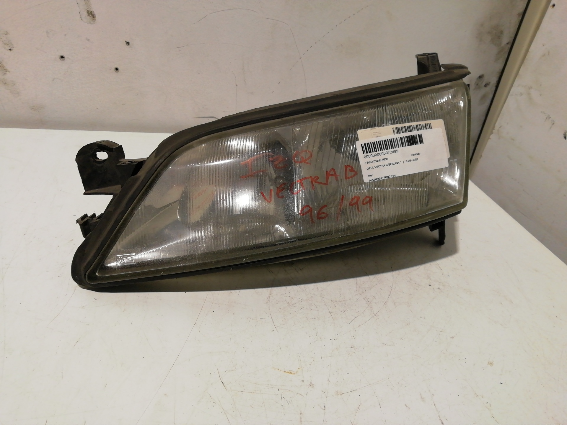 Farol esquerdo OPEL VECTRA B CARAVAN