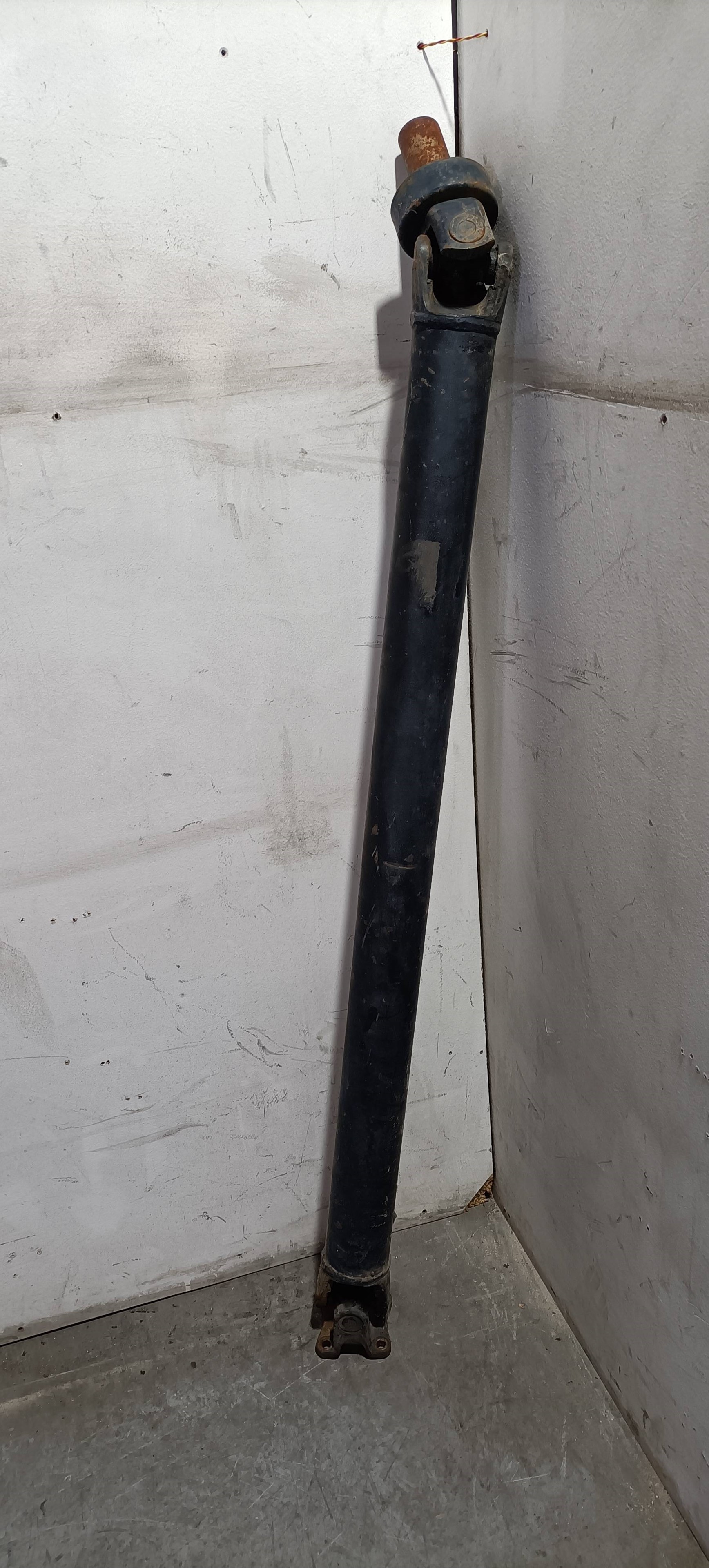 Front Centre Driveshaft / Propshaft MITSUBISHI MONTERO SPORT (K90)
