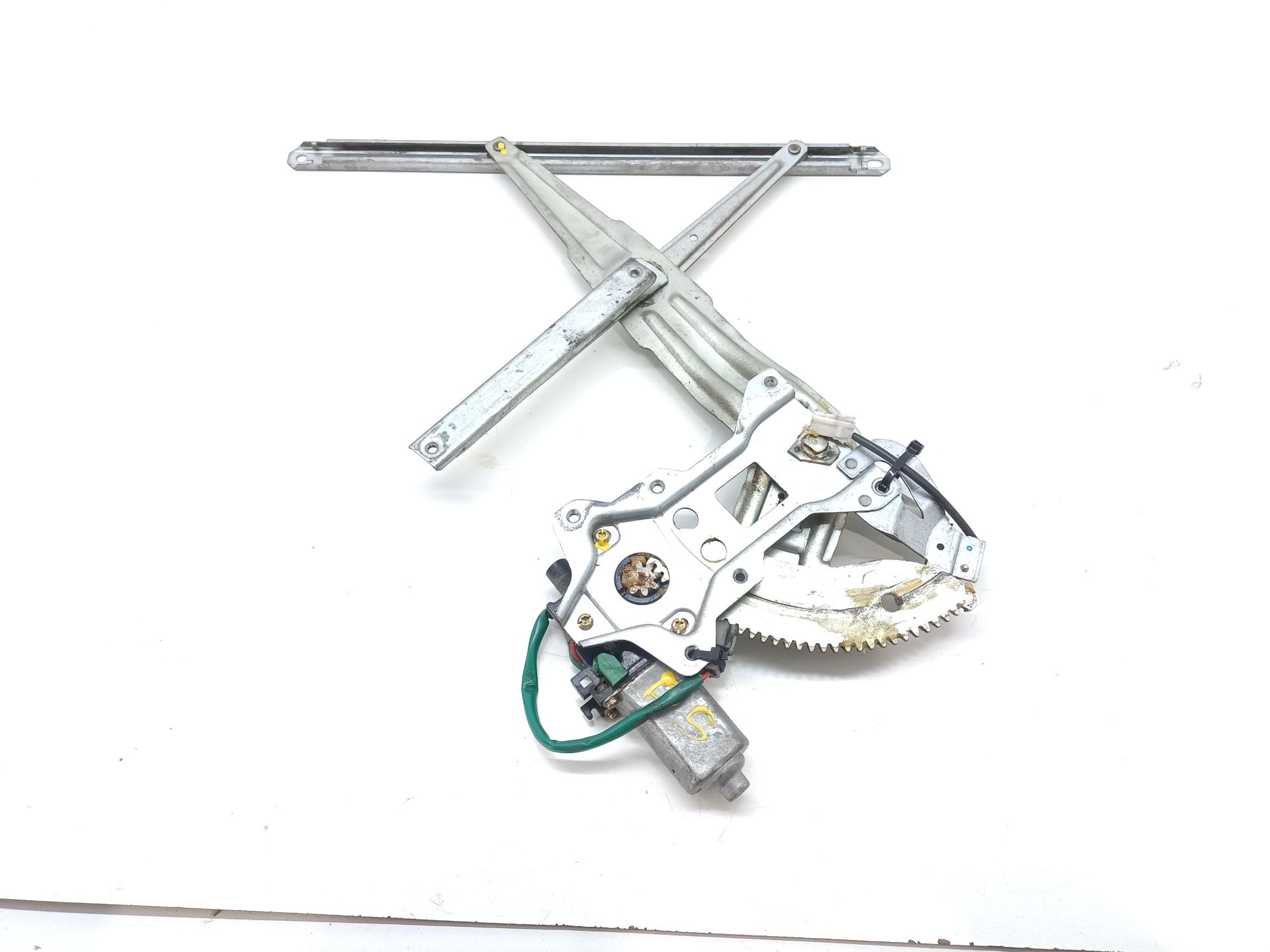 Front right window regulator MITSUBISHI MONTERO SPORT (K90)