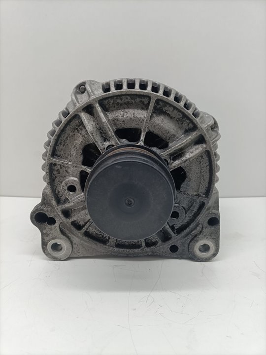 Lichtmaschine VOLKSWAGEN PASSAT BERLINA (3B2)