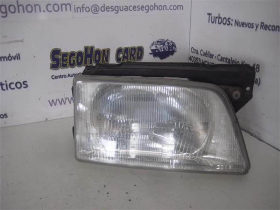 Farol direito RENAULT SCENIC (JA..)