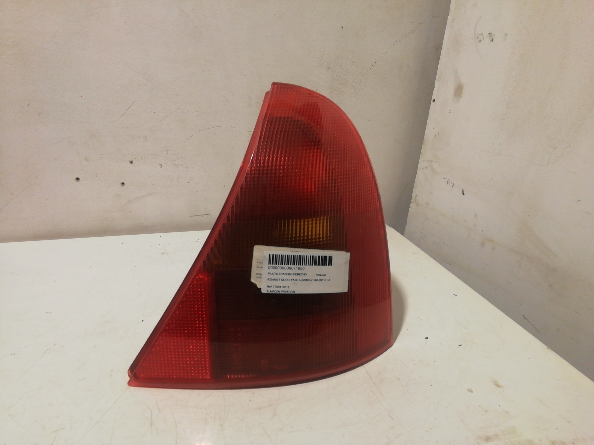 Heckleuchte rechts RENAULT CLIO II FASE II (B/CB0)