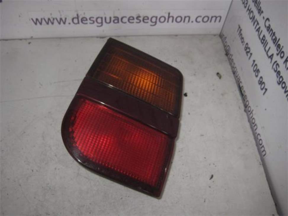 Feu arrière gauche MITSUBISHI SPACE WAGON (N30/N40)