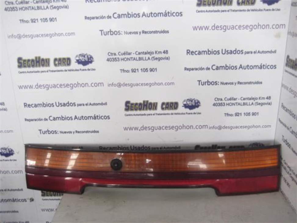 Feu stop central MITSUBISHI SPACE WAGON (N30/N40)