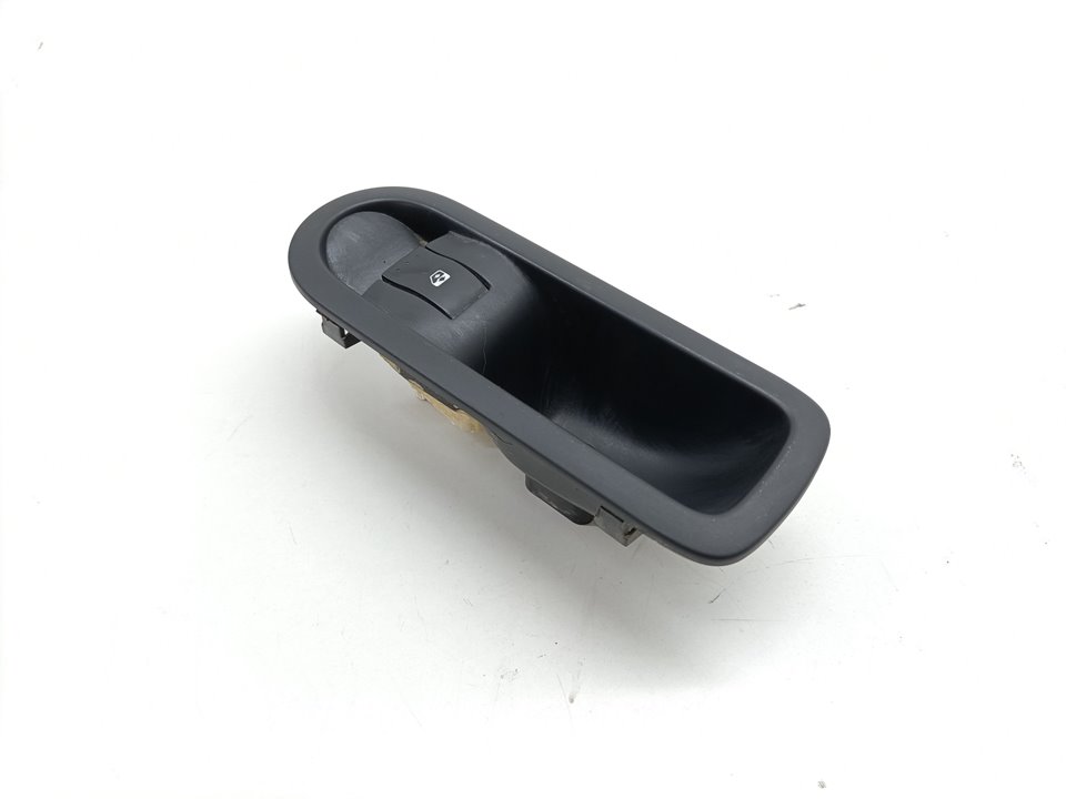 Commande lève-vitre arrière gauche RENAULT MEGANE II BERLINA 5P