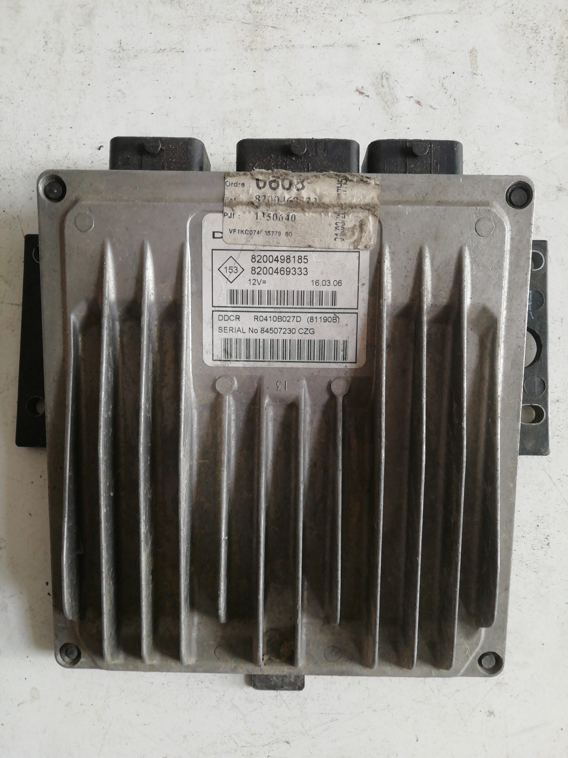 Central do motor UCE RENAULT 11