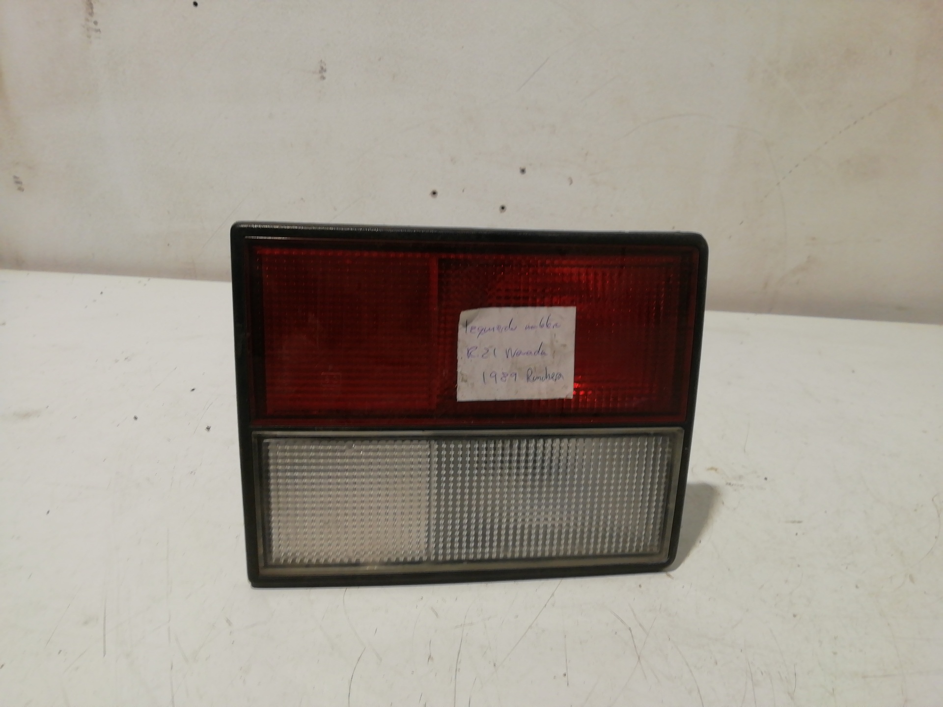 Heckleuchte links RENAULT 21 NEVADA (K48)
