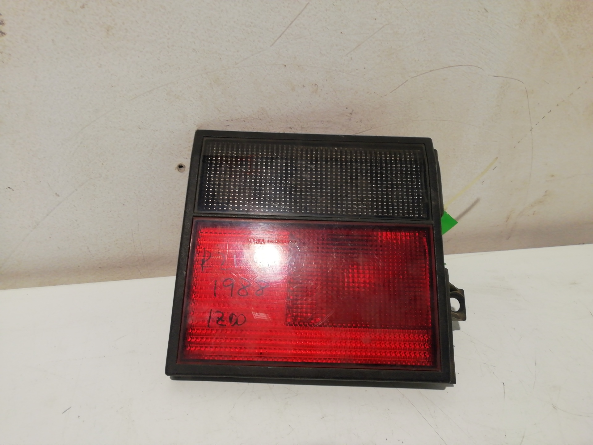 Heckleuchte links RENAULT 21 NEVADA (K48)