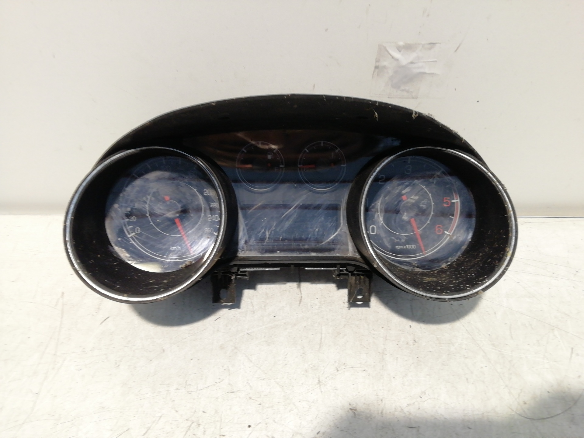 Combiné d’instruments FIAT BRAVO (182)